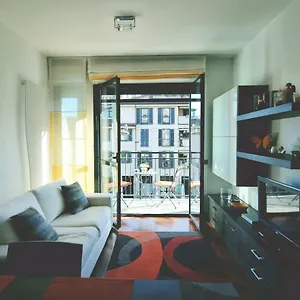 https://la-finestra-sul-naviglio-milan.italymilanhotels.net